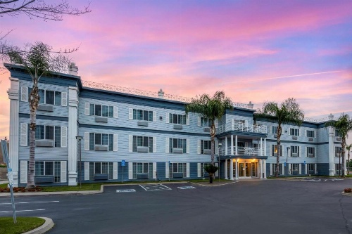 Best Western Colonial Inn image 5