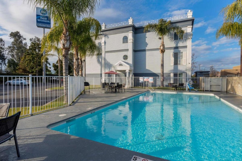 Best Western Colonial Inn Image 6